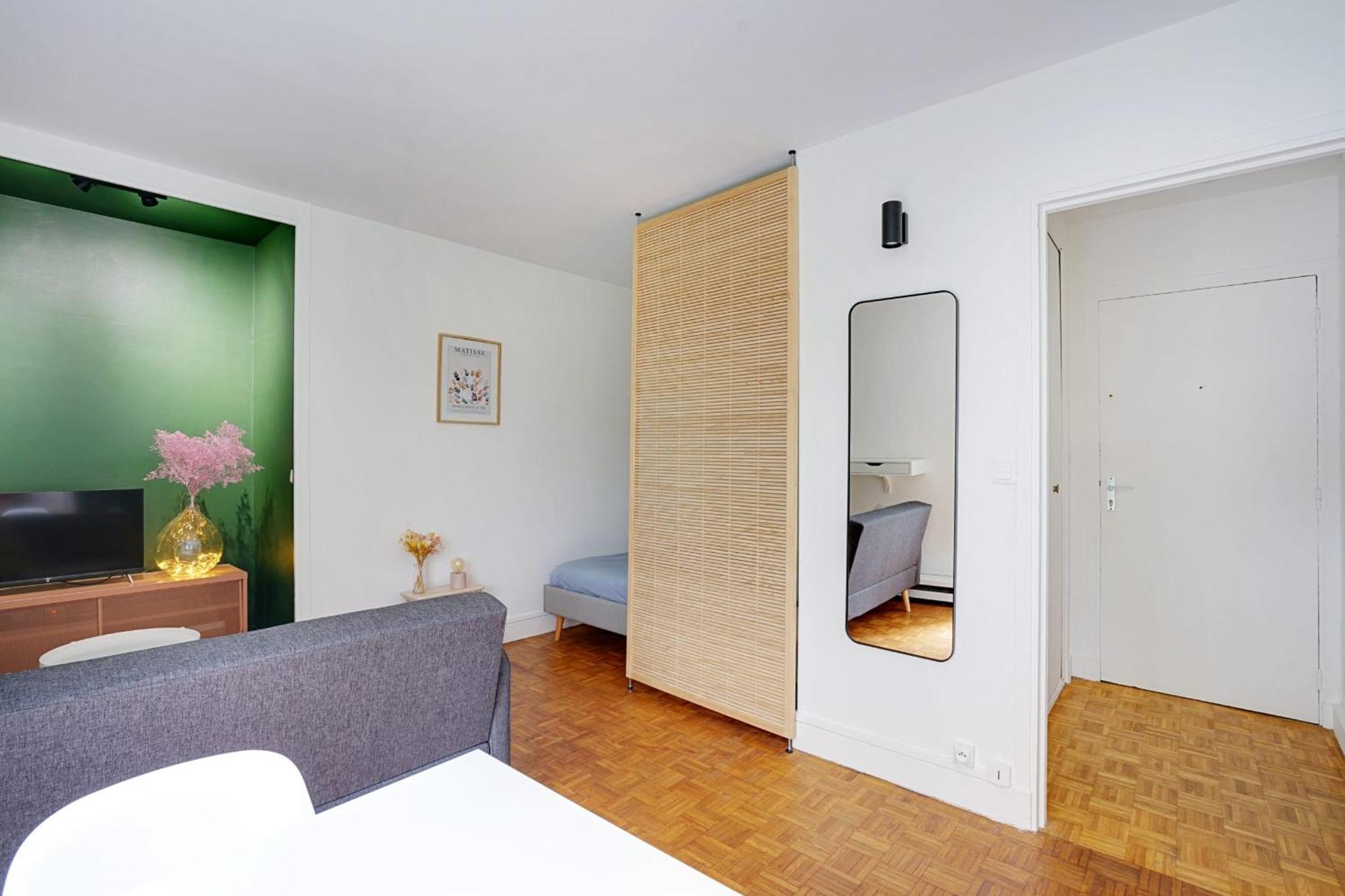Dumas - Charonne By B'your Paris