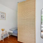 Studio Dumas - Charonne By B\'Your Home